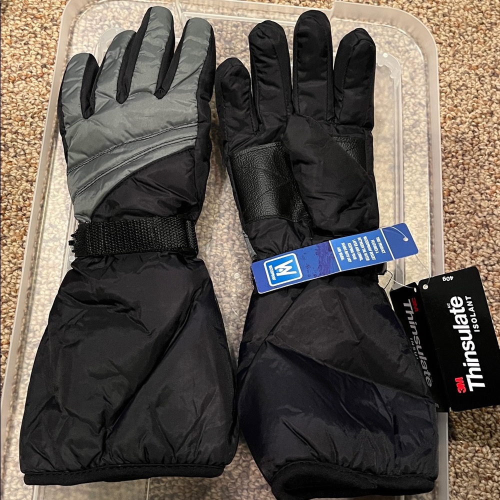 New NWT 3M Thinsulate 40 grams insulated L/XL black gray waterproof long gloves